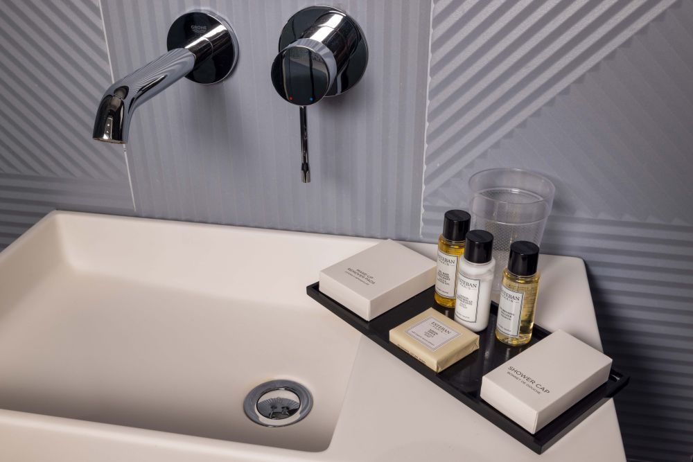 Stripe classic bathroom
